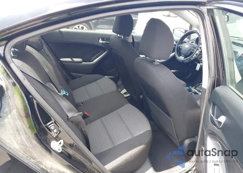 2017 Kia Forte S из США, поврежденный, VIN 3KPFL4A79HE014499